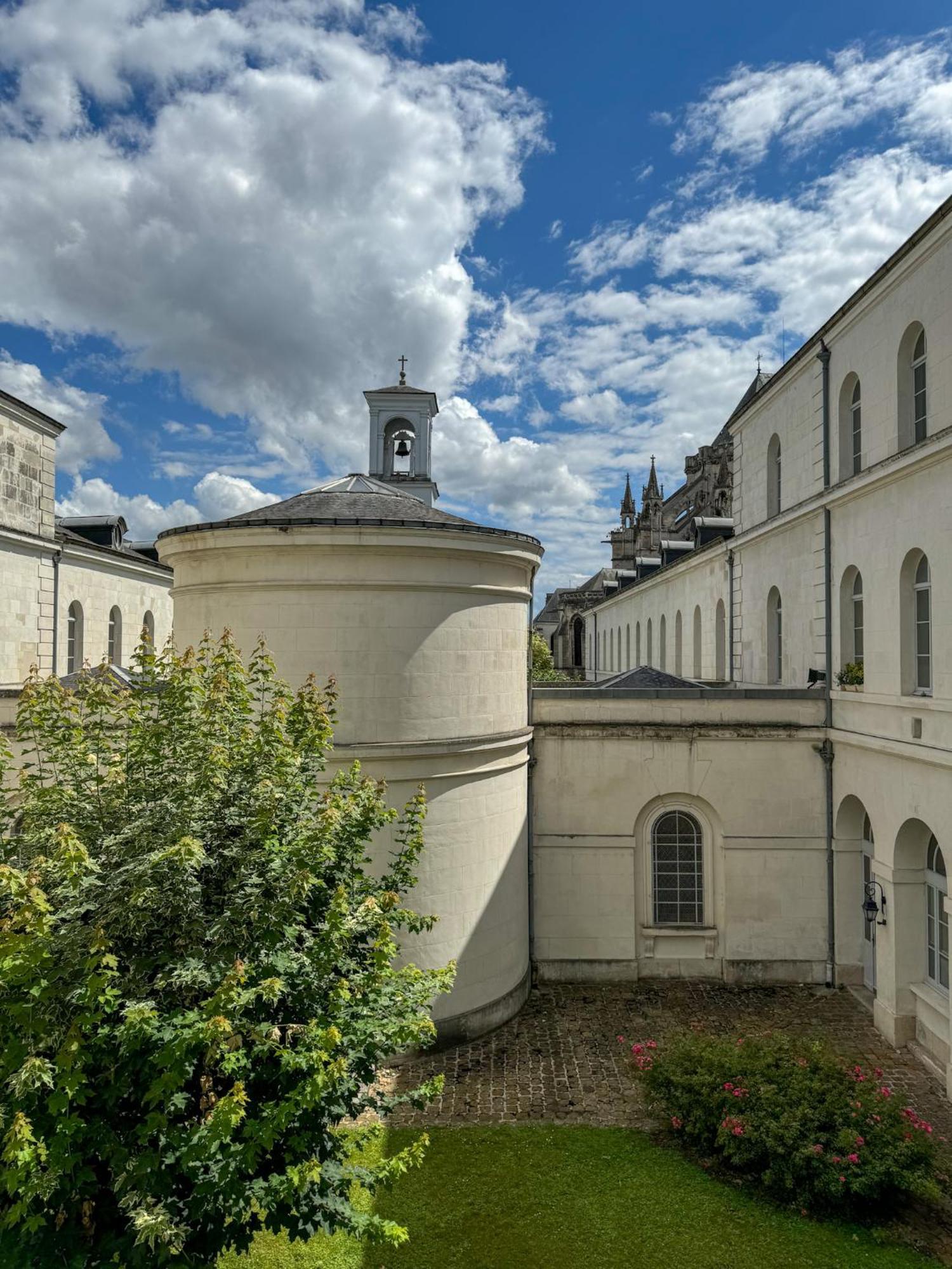 Hospice St Nicolas Troyes Zewnętrze zdjęcie